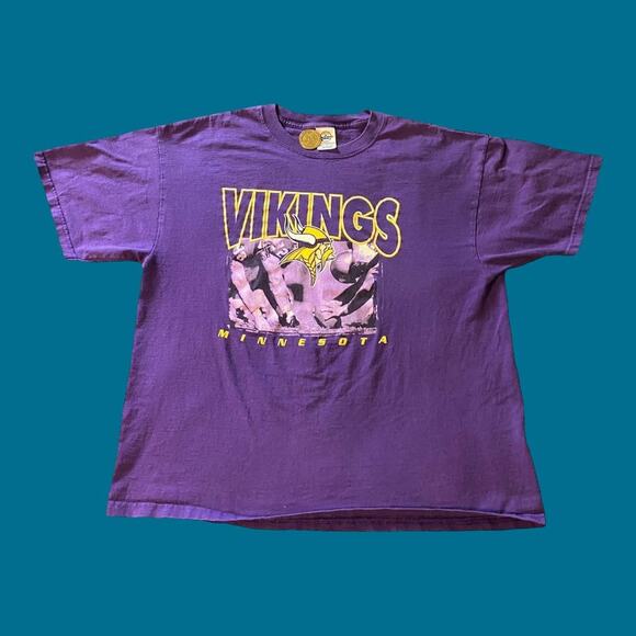 Delta magnum weight late 90s NFL Minnesota Vikings Football Tee - Picture 1 of 6